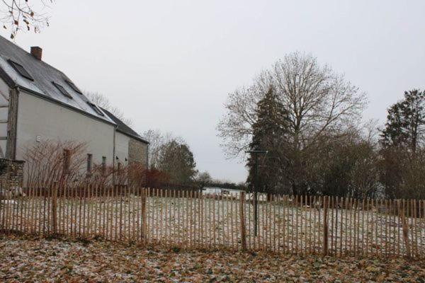 Au Chant Du Coq Wancennes Exteriör bild
